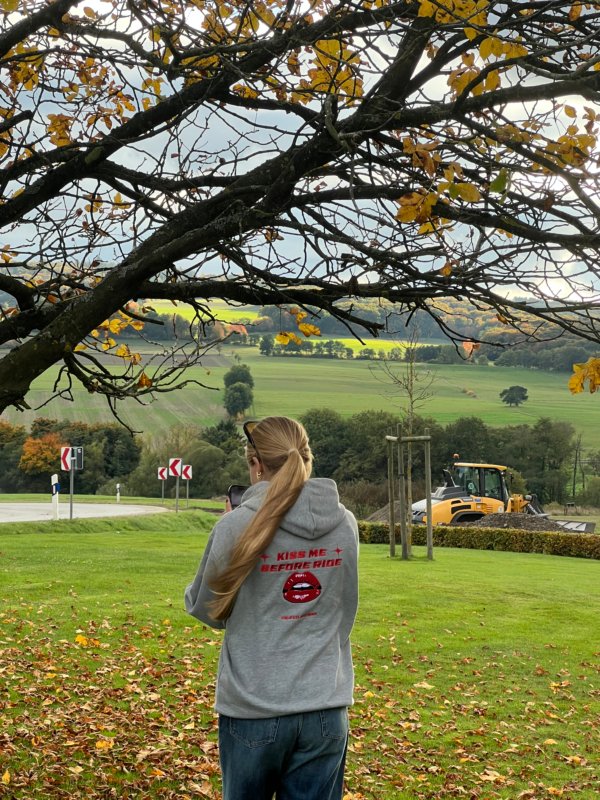 HOODIE OVERSIZE UNISEX KISS ME BEFORE RIDE COLOR GRIS