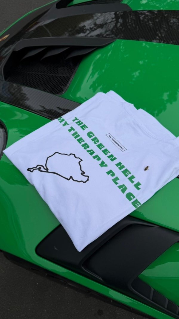 T-SHIRT "THE GREEN HELL MY THERAPY PLACE"